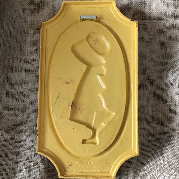 Vintage Holly Hobbie 1972 Wall Decor - Picture 6 of 6